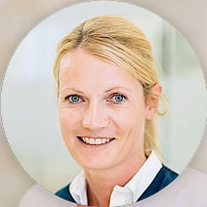 Mag. Christina Redtenbacher vom Eltz Institut für Zahnregulierung Wien
